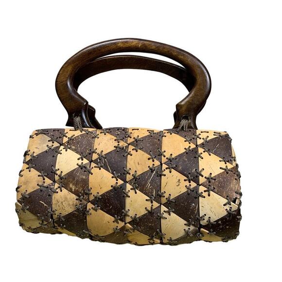 Vintage Handmade Tan & Brown Coconut Shell Barrel Hand Bag - Picture 3 of 12